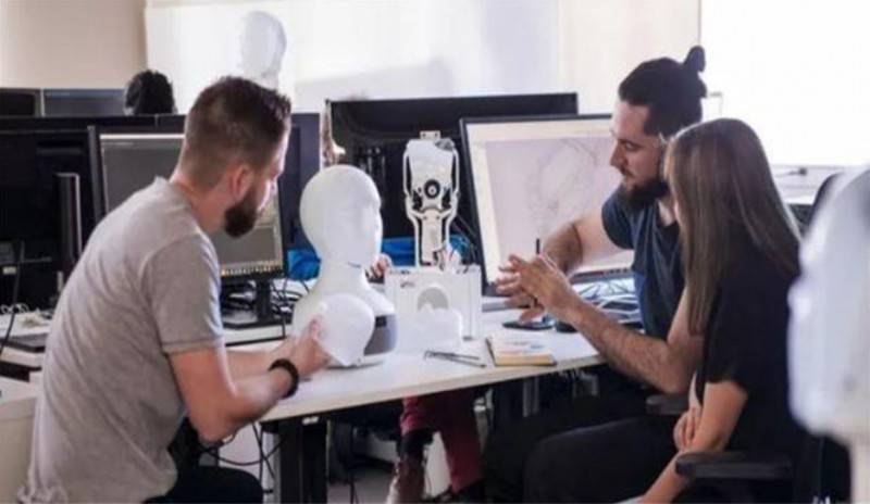 �����ׂ����C���ˣ��������˾��ԇ�٣��ܽ^����ɫ���R��