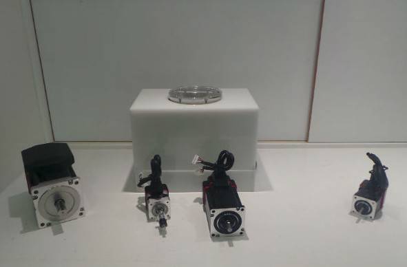 ���M(j��n)늙C(j��)�ď�(qi��ng)��ERAETECH�Ƴ�����SCARA�C(j��)���� ���Ї�����ʒɽ�C(j��)�������Ľ������ڻ���