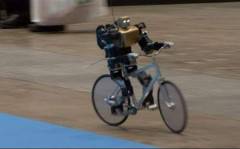 日本發(fā)明會“騎自行車”的機器人,手腳并用還會掌握平衡
