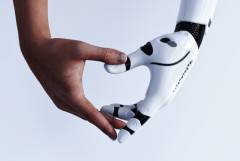 十年后,你選擇護士還是機器人