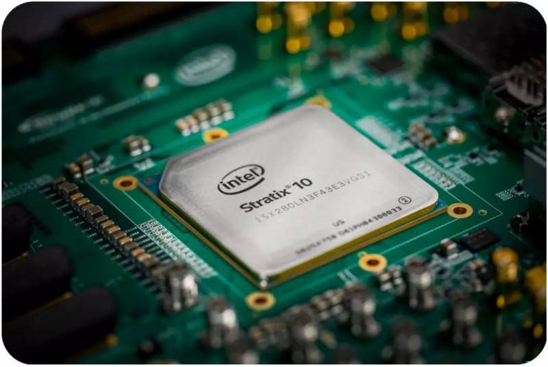 7nm��AIоƬ����ܘ�(g��u)�l�c���h��