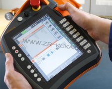 庫卡機(jī)器人C4示教器進(jìn)不了系統(tǒng)維修